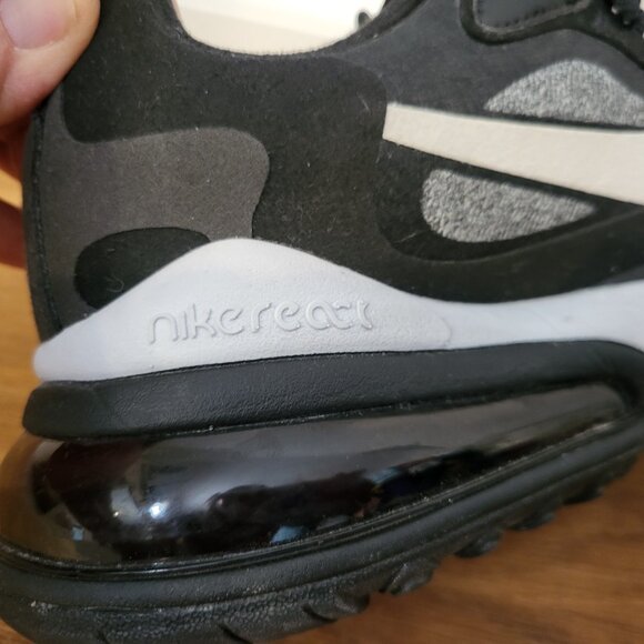 Nike Air Max 270 React Running Shoes Mens 6.5 Black Gray Sneakers AO4971-001 - Picture 11 of 13